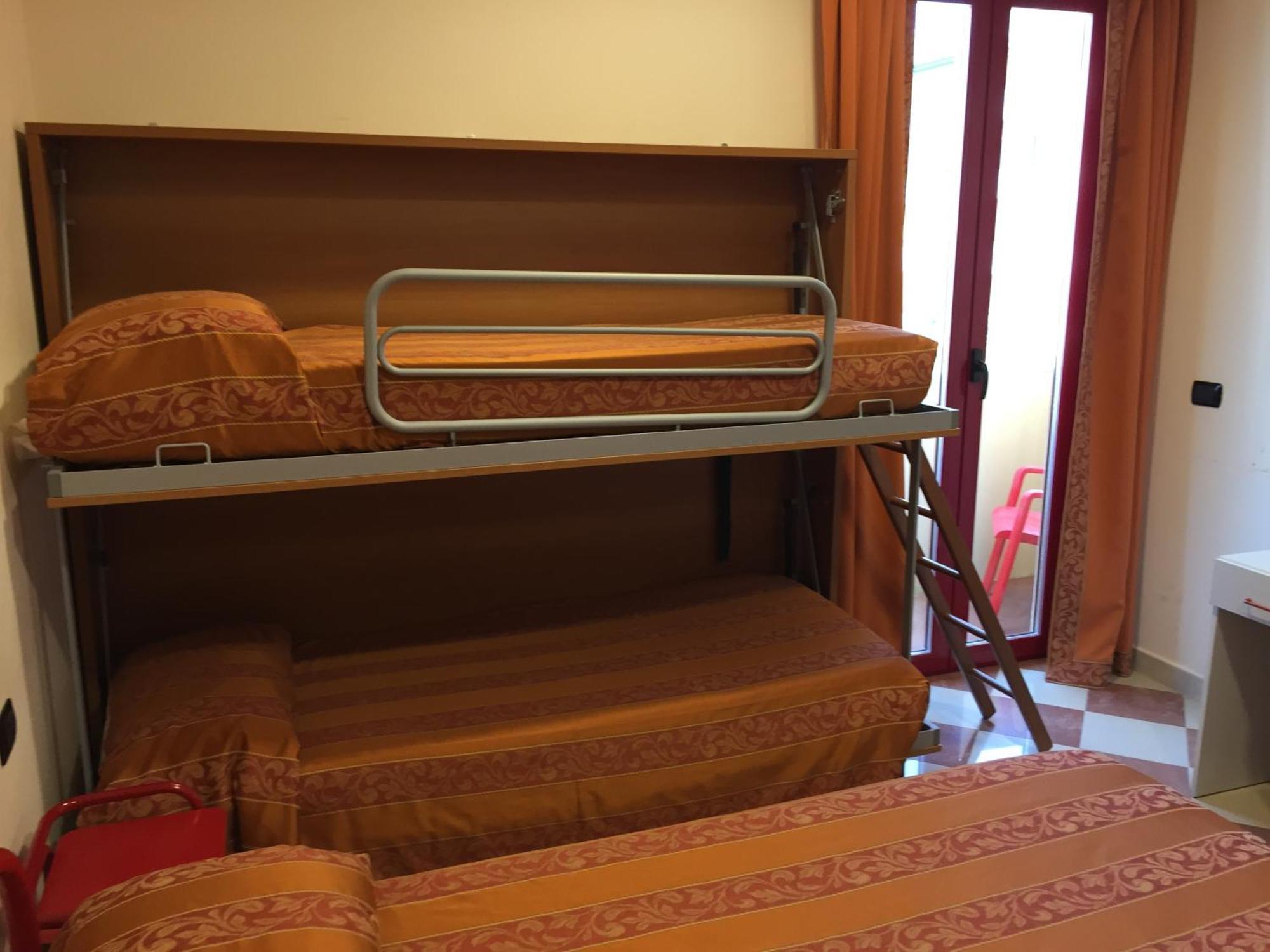 Hotel Fiorella 세니갈리아 객실 사진