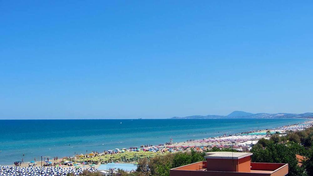 Hotel Fiorella 세니갈리아 외부 사진