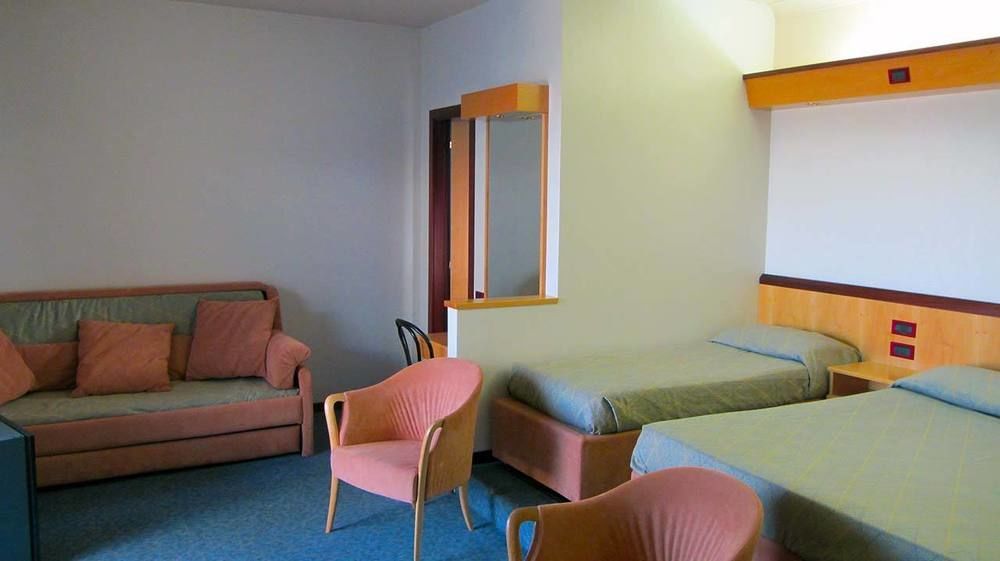 Hotel Fiorella 세니갈리아 외부 사진